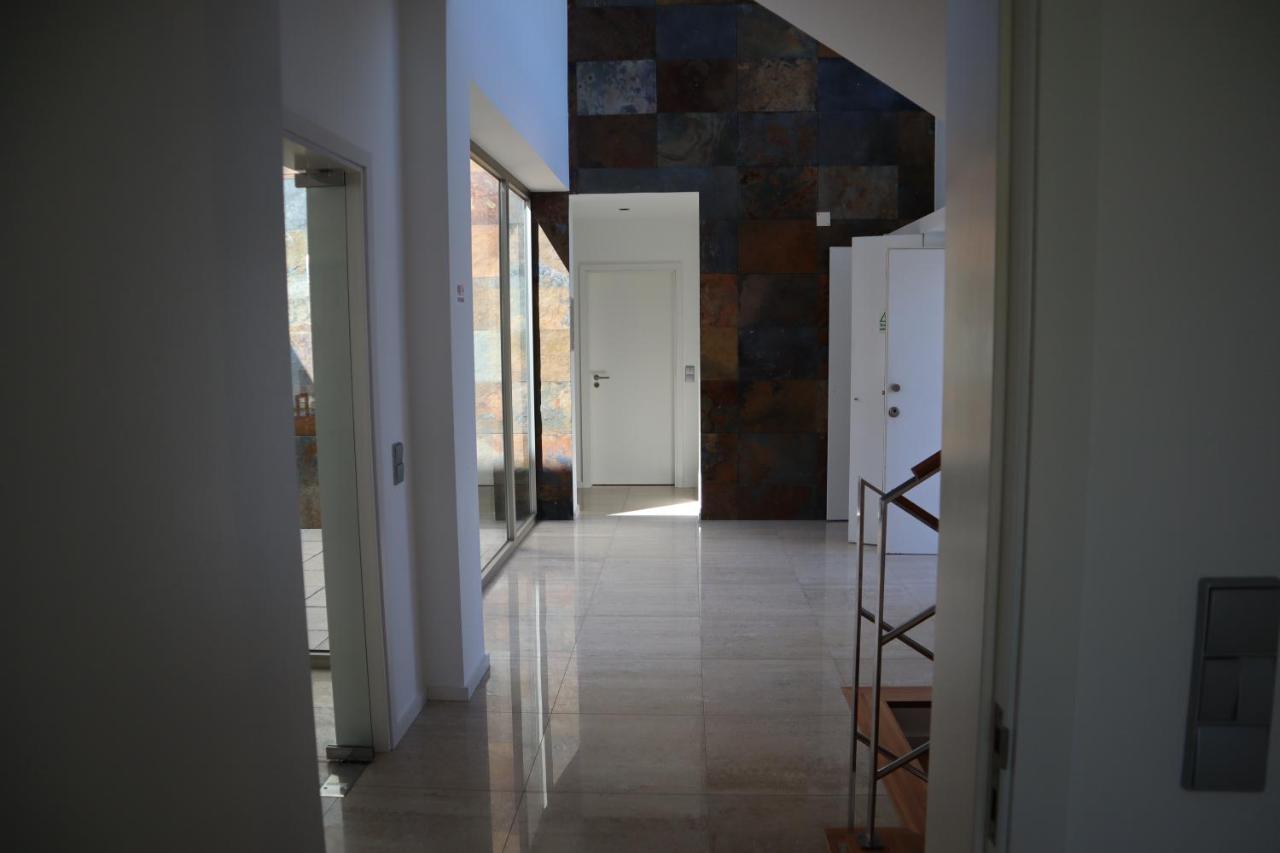Villa Dos Salgados, 5Bdr, Beach Front, Near Salgados Golf Club 기아 외부 사진