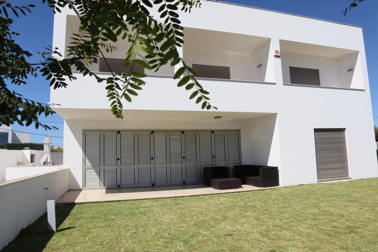 Villa Dos Salgados, 5Bdr, Beach Front, Near Salgados Golf Club 기아 외부 사진