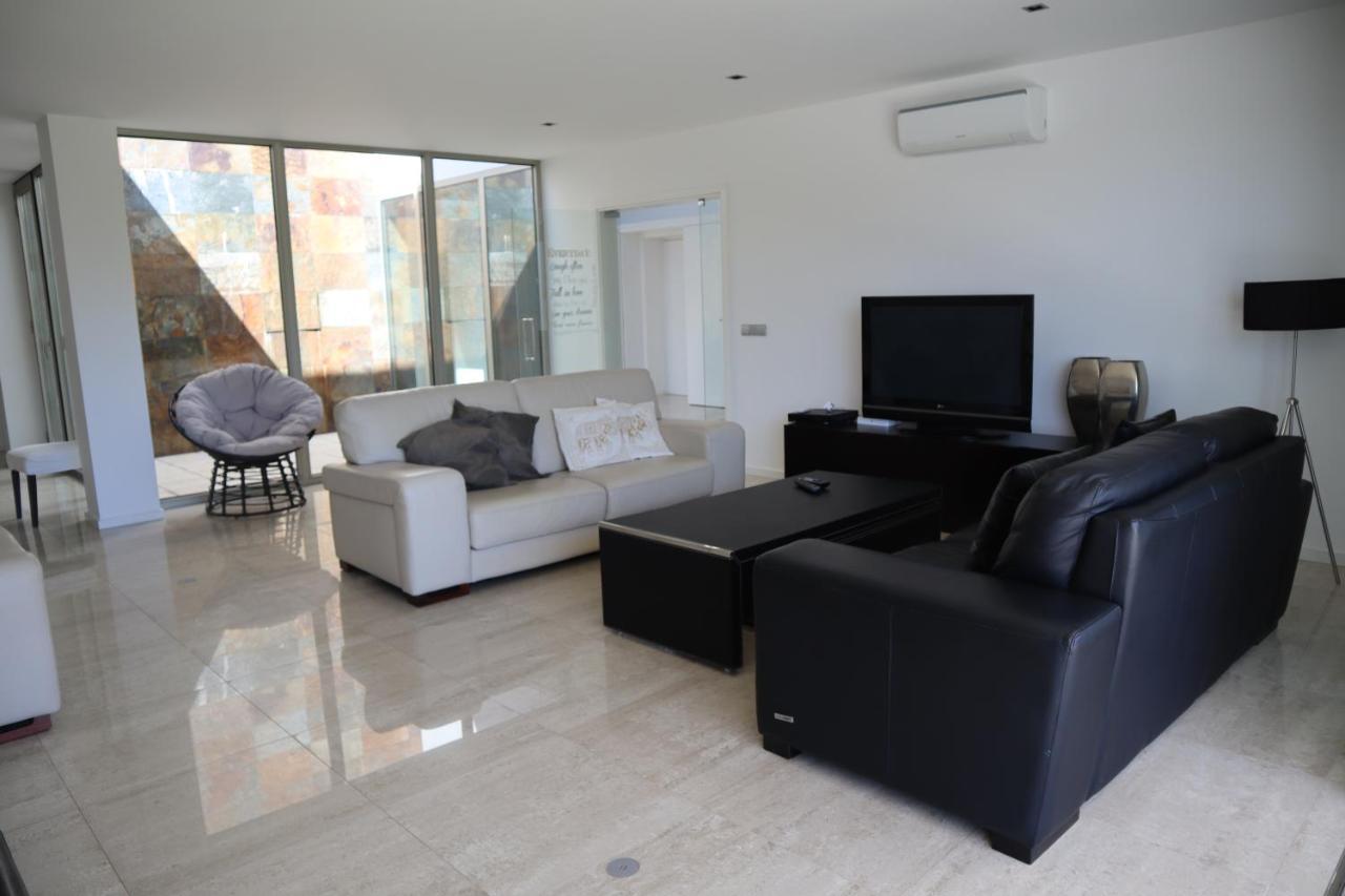 Villa Dos Salgados, 5Bdr, Beach Front, Near Salgados Golf Club 기아 외부 사진